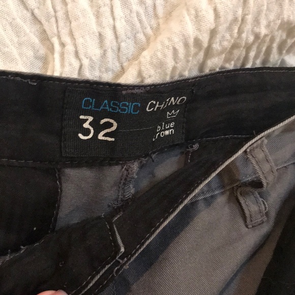 2 pair of men’s Blue Crown shorts - Picture 2 of 4